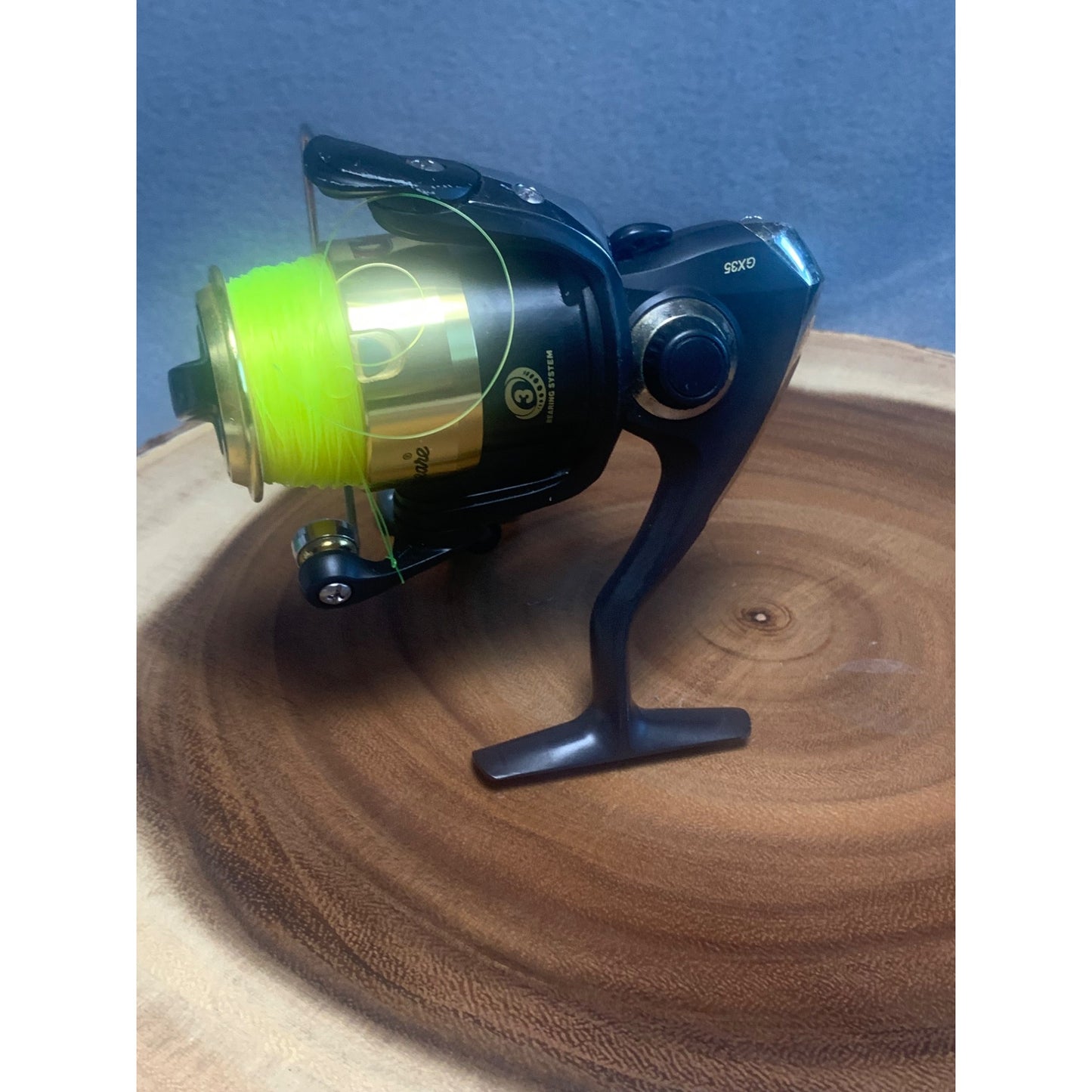 Ugly Stik Shakespeare GX35 3-Bearing Spinning Reel with Neon Green Line