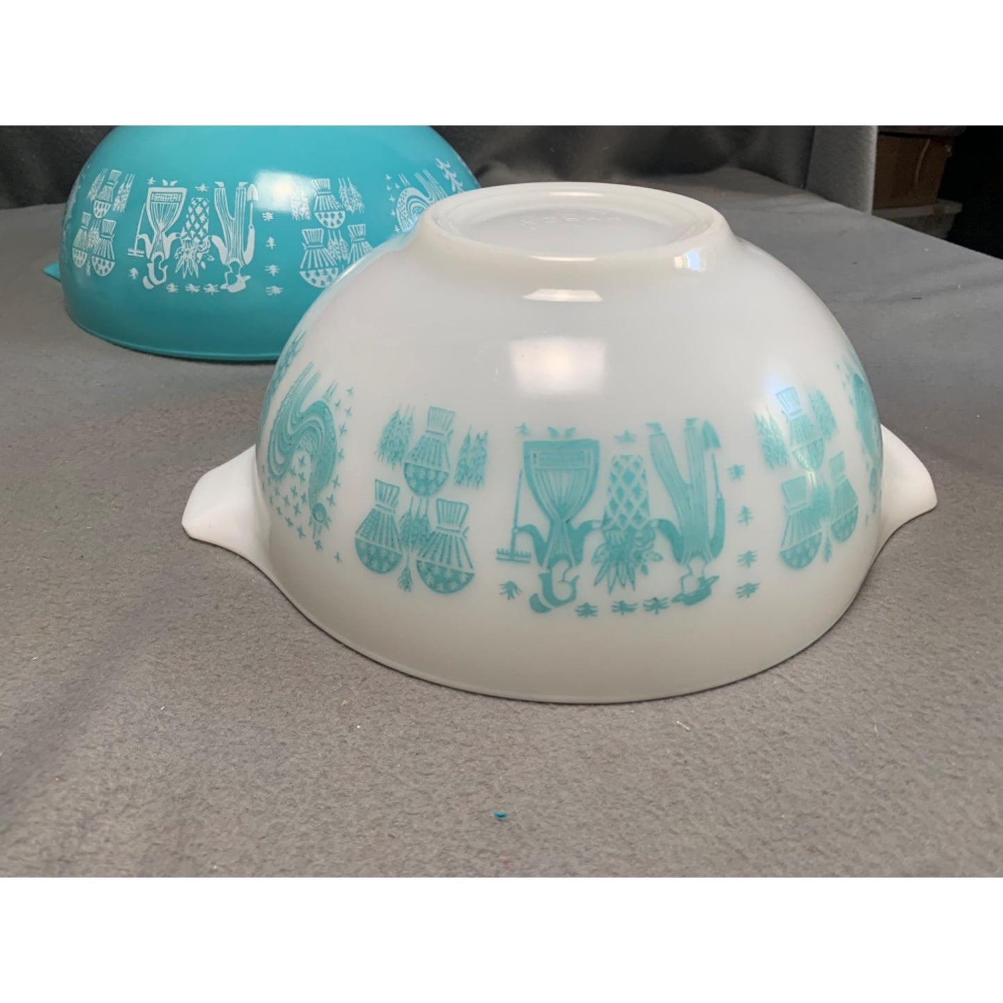 Vintage Pyrex Butterprint Turquoise & White Cinderella Bowls 443 & 444 Set