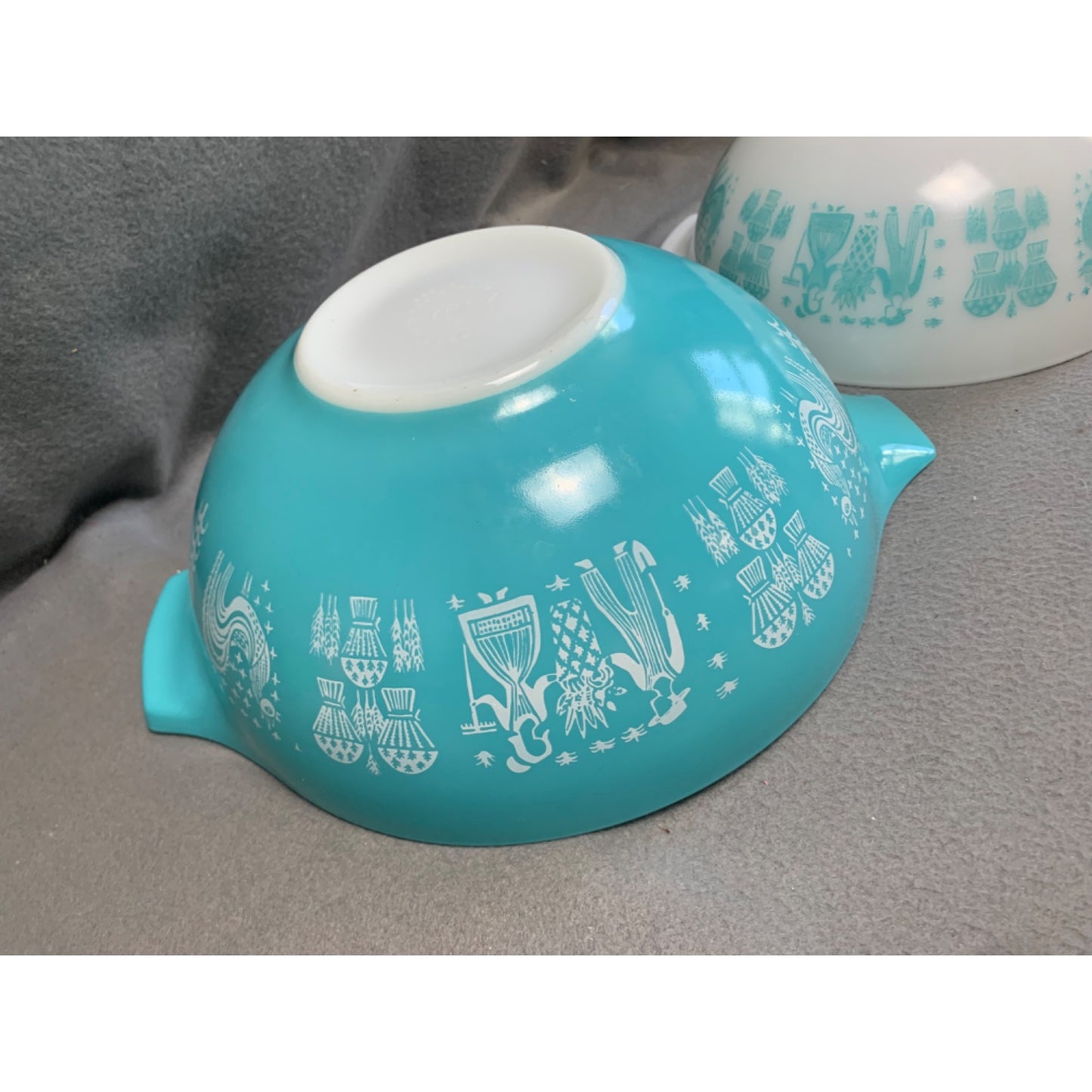 Vintage Pyrex Butterprint Turquoise & White Cinderella Bowls 443 & 444 Set