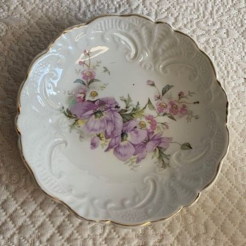 Vintage Purple Pink flower trinket dish bowl 5" bone china