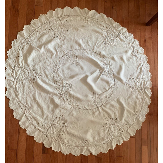 Vintage Round White Embroidered Tablecloth with Scalloped Edges 47 inches