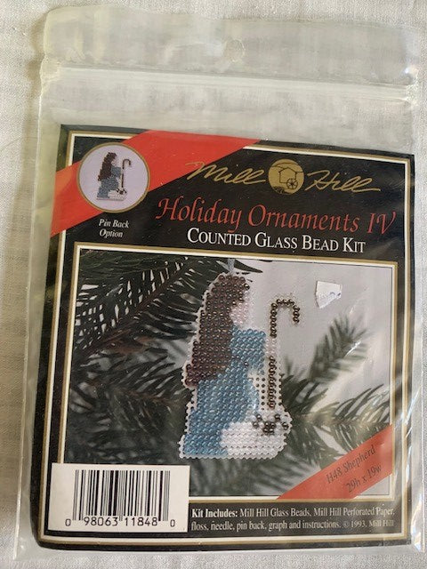 Mill Hill Holiday Ornament counted cross stitch bead kit Shepard - New