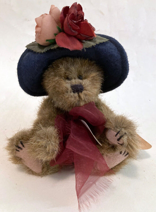 Boyds Yvette Dubeary Bear 7 inch tall with tag