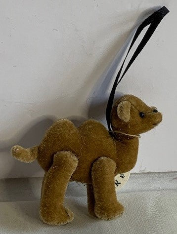 Boyds Camel miniature ornament 2.5"