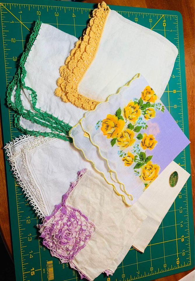 Vintage Hankies Set #4p