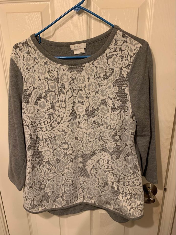 Van Heusen gray lace blouse