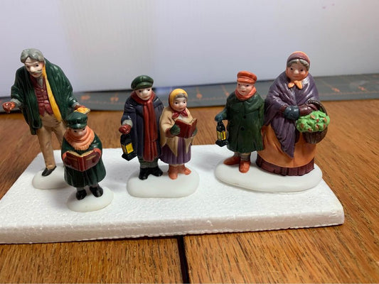 Department 56 Carolers on the Doorstep