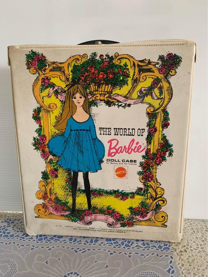 Vintage 1968 The World Of Barbie Doll Case Mattel