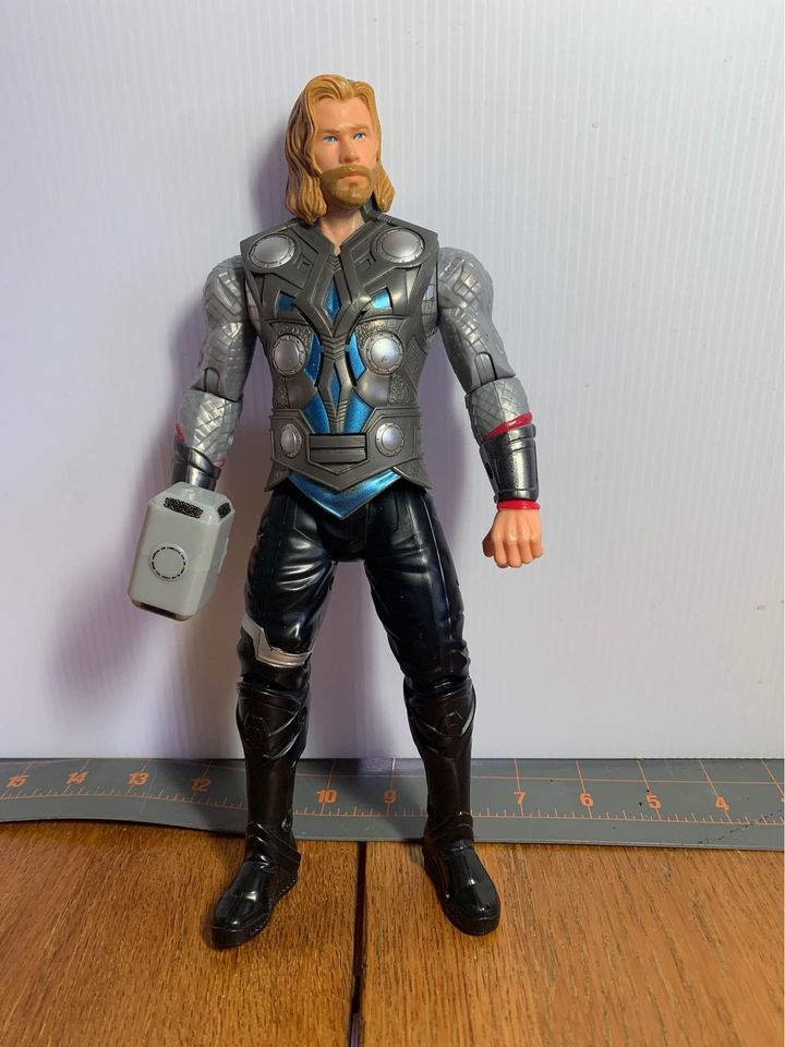 Thor Hero Concert Series Talking figure