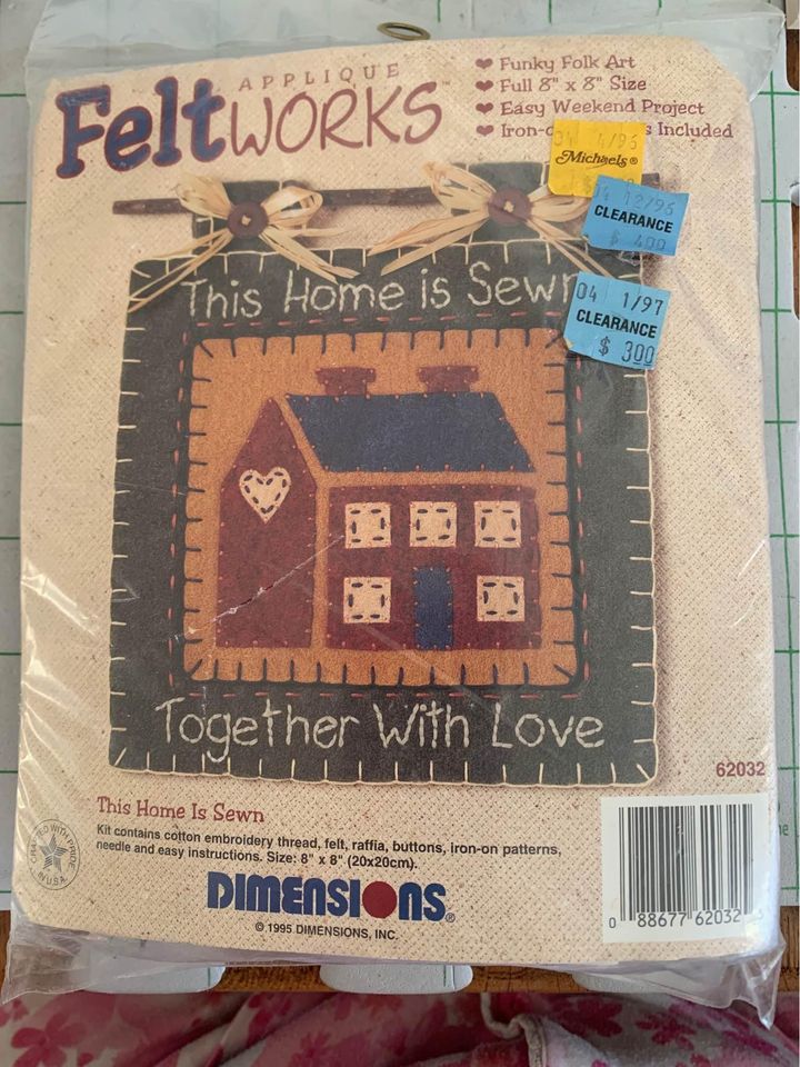 Dimensions Applique Feltworks This Home Is Sewn Kit - New