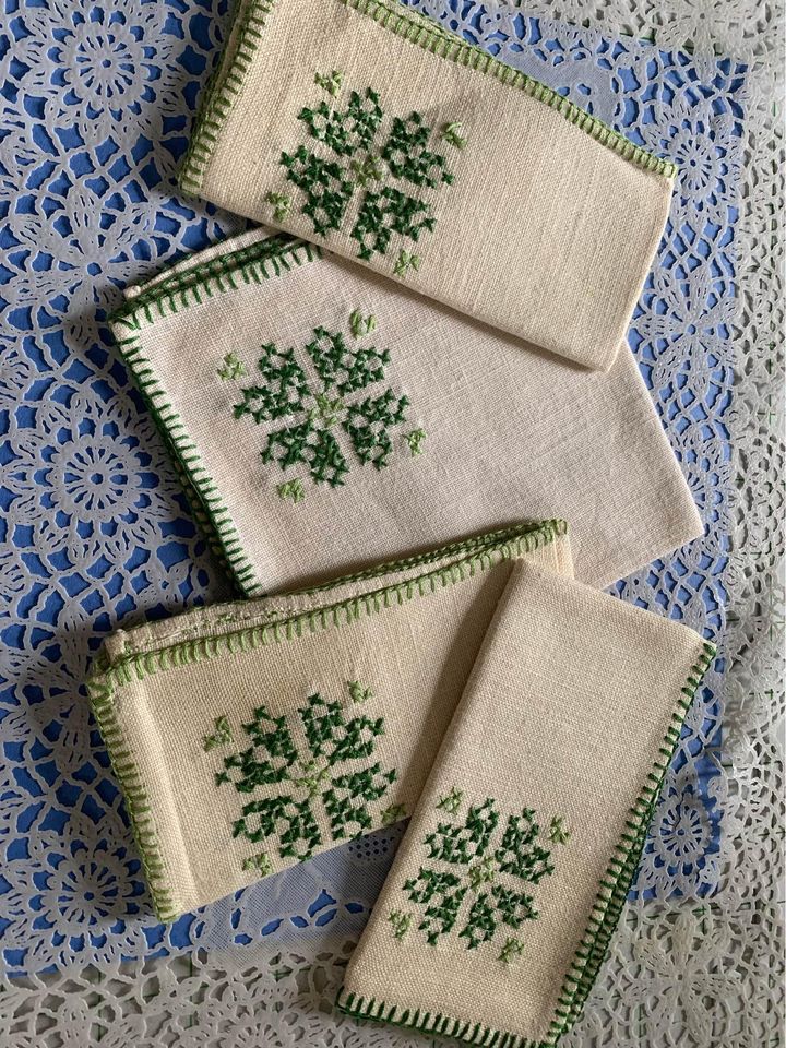 Vintage Green Cross Stitch Napkins Set of 4