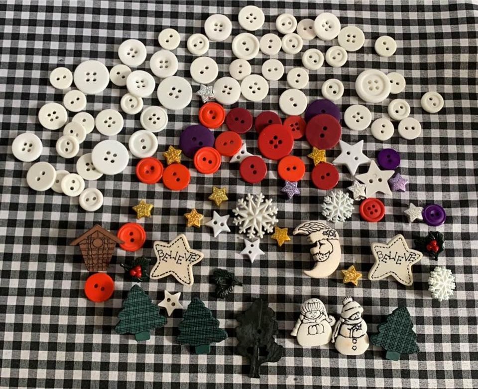 Scrapbooking Craft Sewing Buttons Set #12