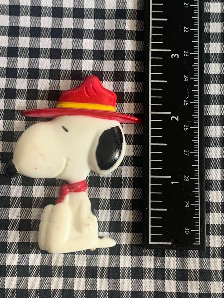 Snoopy Scout Peanut Refrigerator Magnet United Syndicate Inc 1958