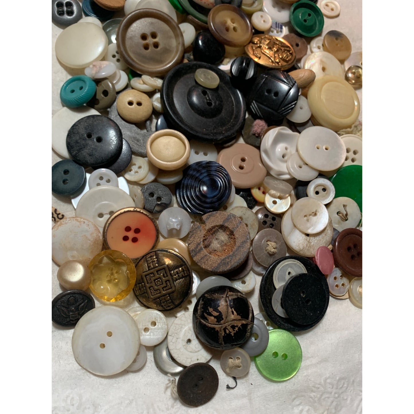 Vintage Sewing Buttons Set #70