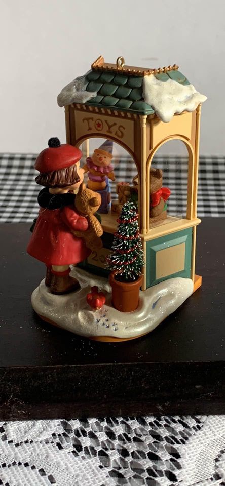 Hallmark Christmas Window Toys Keepsake Ornament 2006