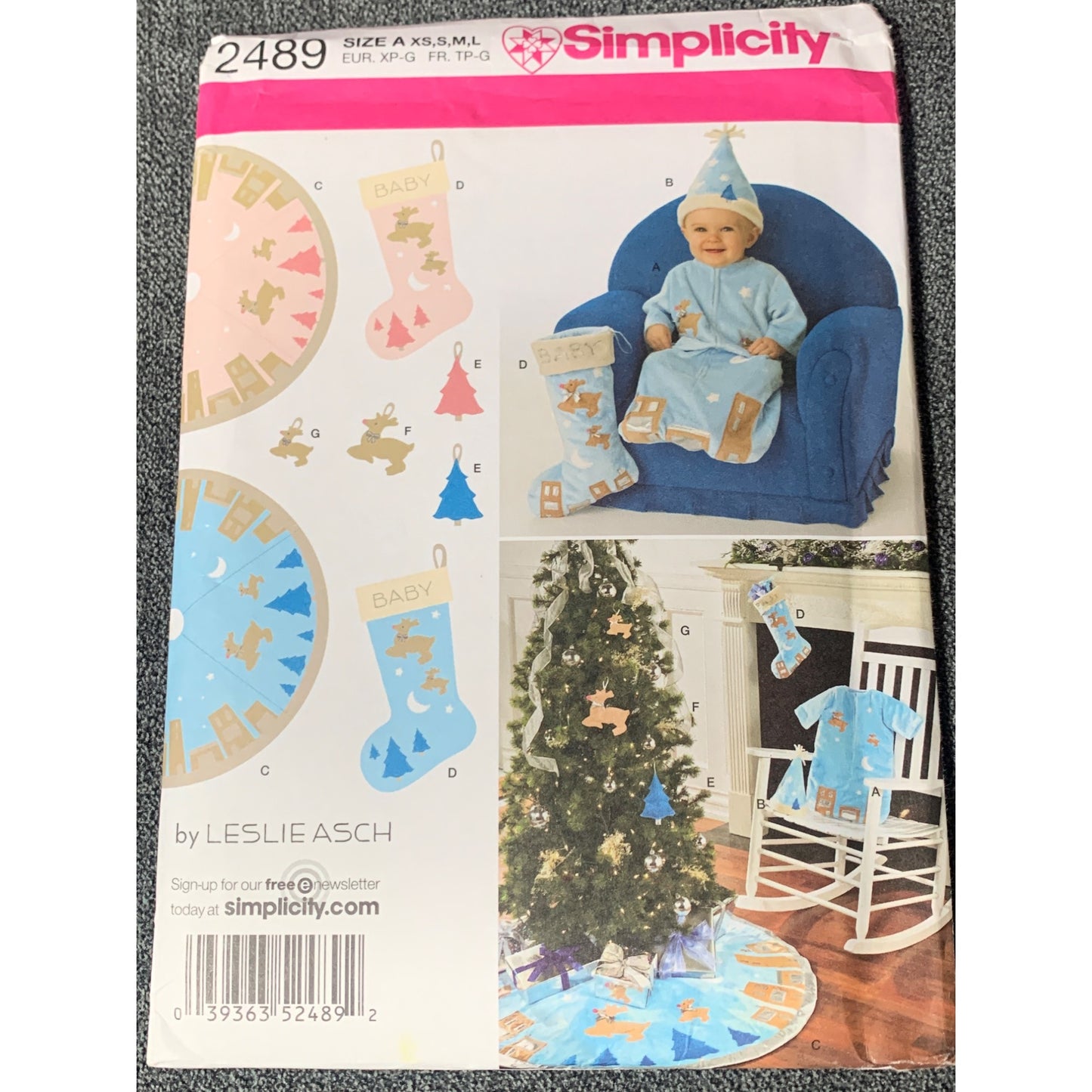 Simplicity Baby Bunting and Decorations Sewing Pattern 2589 - uncut