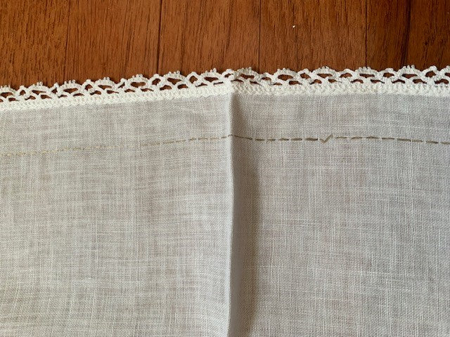 Vintage Emboidery Flower Linen Table Runner #20w