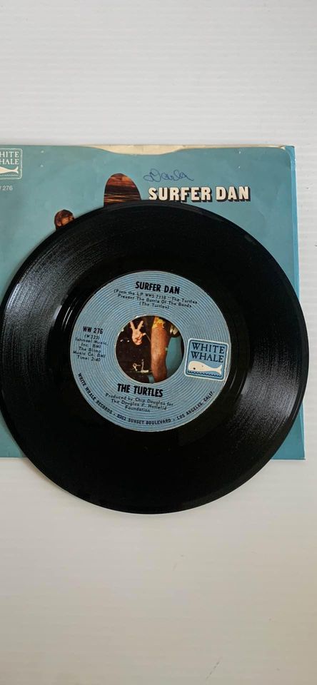 The Turtles - Surfer Dan & Elenore 45 Record