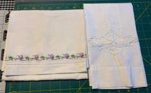 Vintage Embroidery & cutwork hand towels set of 2 #48a