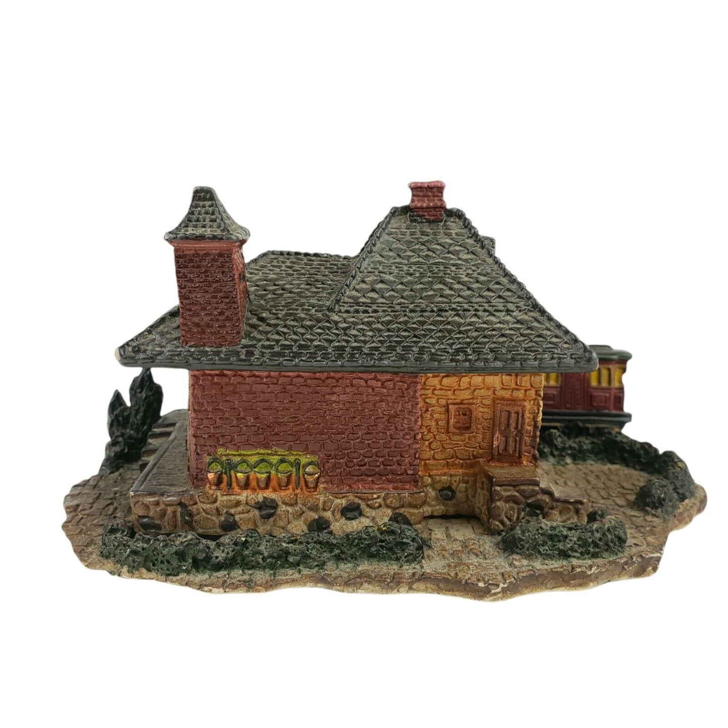 Department 56 Dickens Village Miniature Train & Station