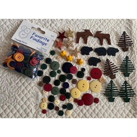 193 Woodland sewing craft plastic button set #8