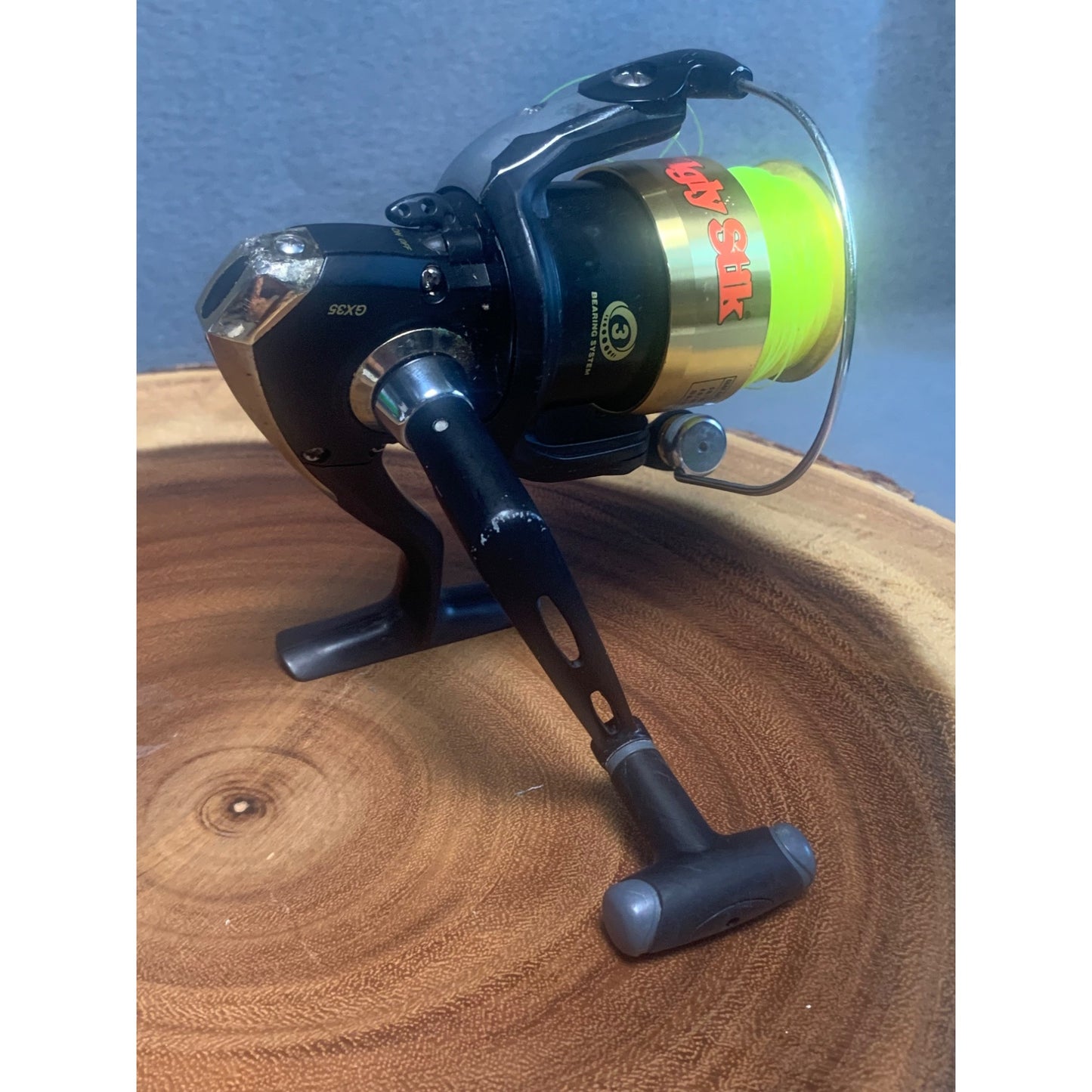 Ugly Stik Shakespeare GX35 3-Bearing Spinning Reel with Neon Green Line