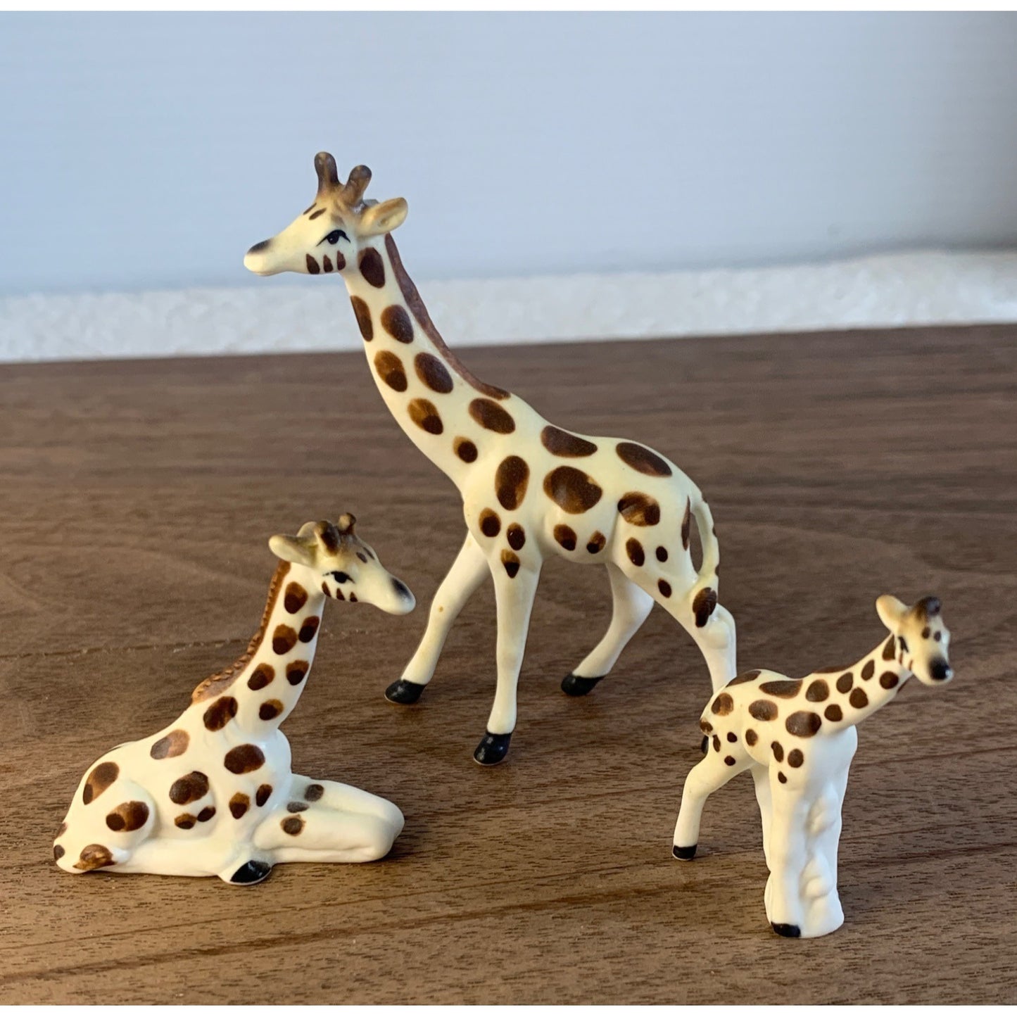 Vintage Giraffe Bone China minature figure set of 3