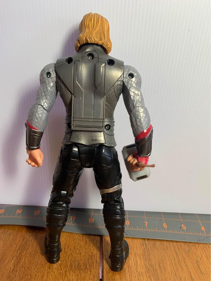 Thor Hero Concert Series Talking figure