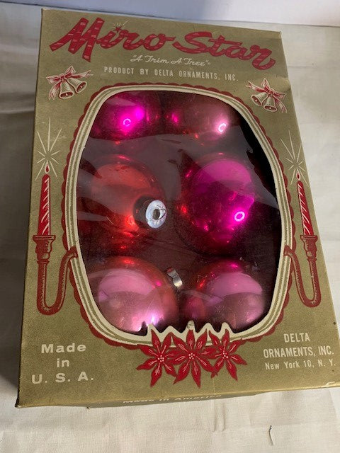 Vintage Delta Miro Star Pink & Red glass ornaments set with box