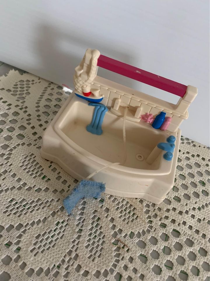 Fisher Price Loving Family Tub Dollhouse Furniture 1999