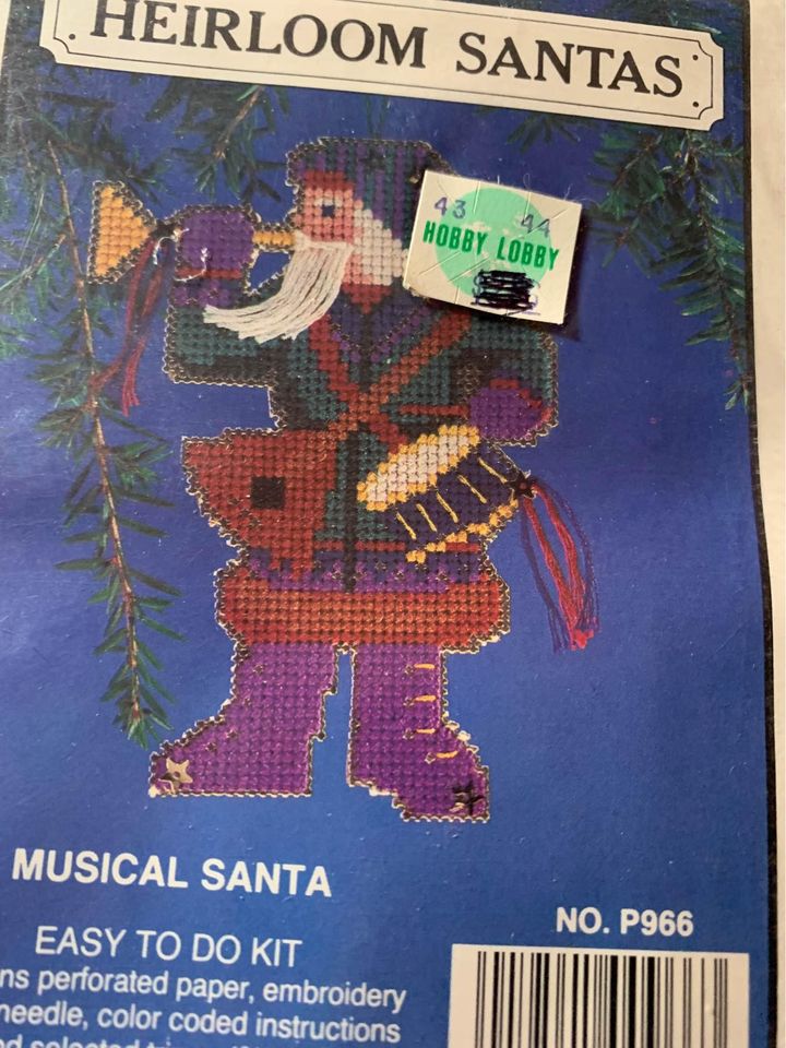 Heirloom Santas Musical Santa Cross Stitch Kit - New