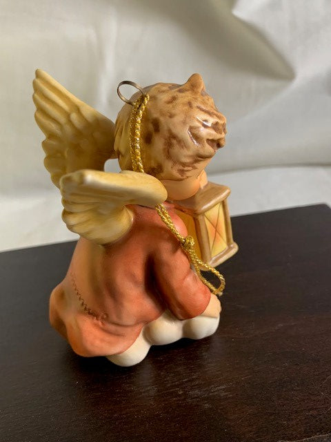 Hummel angelic Guide ornament 571 3.75"