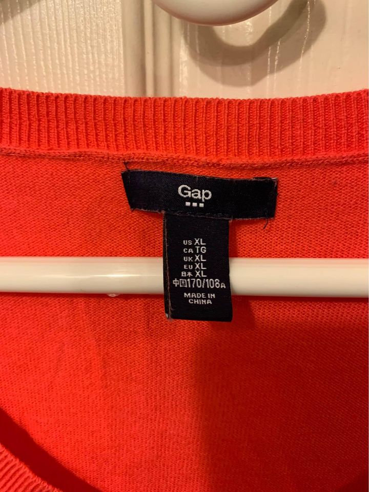 Gap Pink Sweater sz X-Large