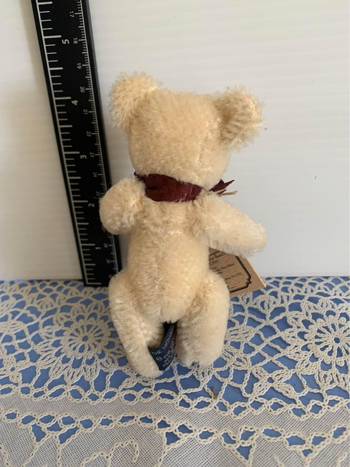 Boyds Wilbur Bearington Bear 4.5”