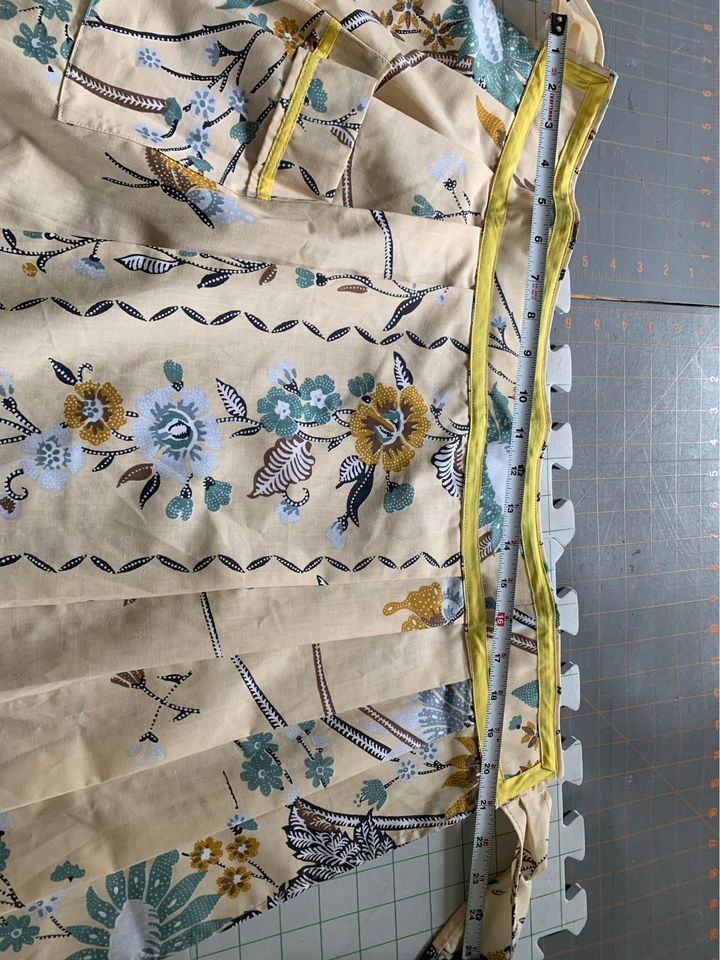 Vintage Teal & Gold Flower Apron