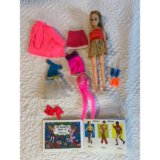 Vintage Dawn & Her Friends Doll Topper set