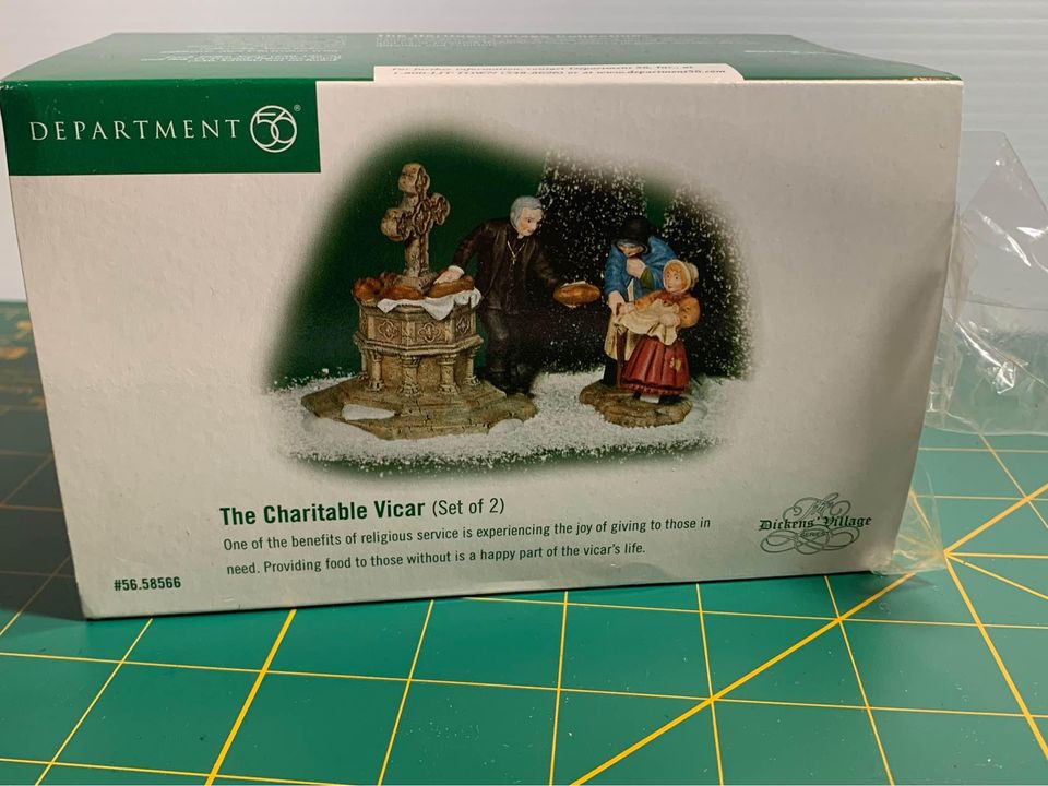 Department 56 The Charitable Vicar Set of 2