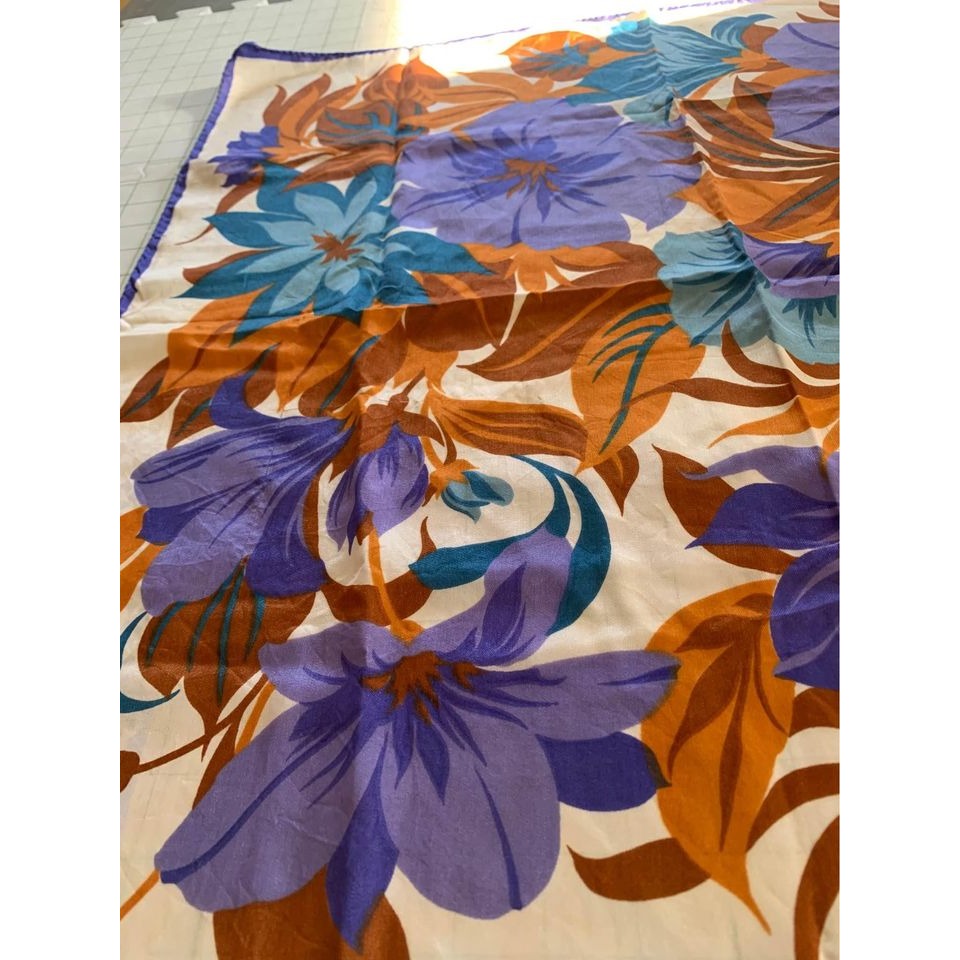 Vintage Women Purple Blue  & Brown Flower Scarf 27”x27”