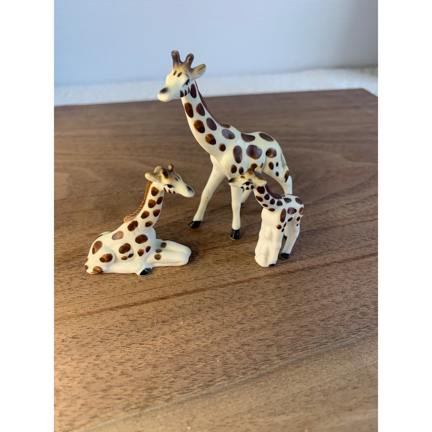 Vintage Giraffe Bone China minature figure set of 3