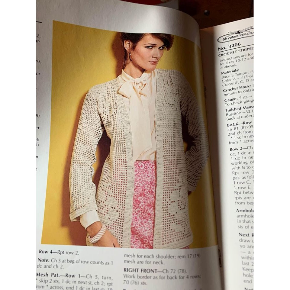 Bucilla In Tempo Yarn Fashions To Knit & Crochet Design Book Vol 32