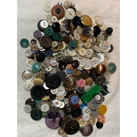 Vintage Sewing Buttons Set #72