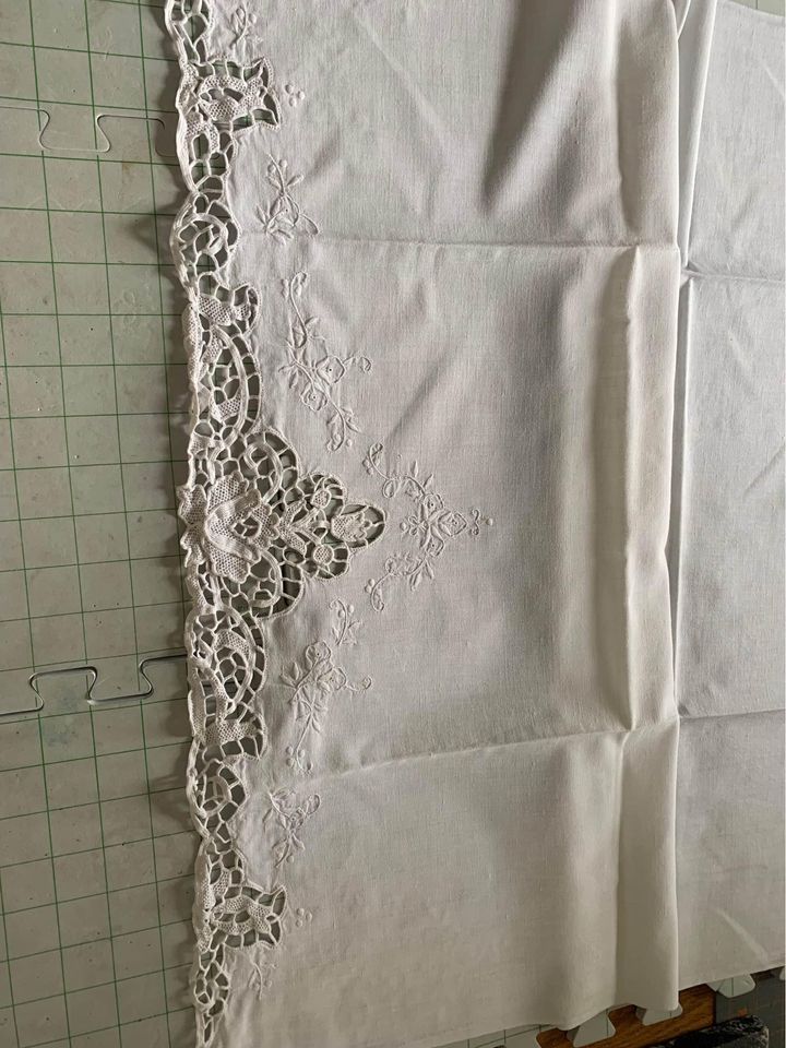 Vintage Cutwork & Embroidered Towels Set of 2 #10