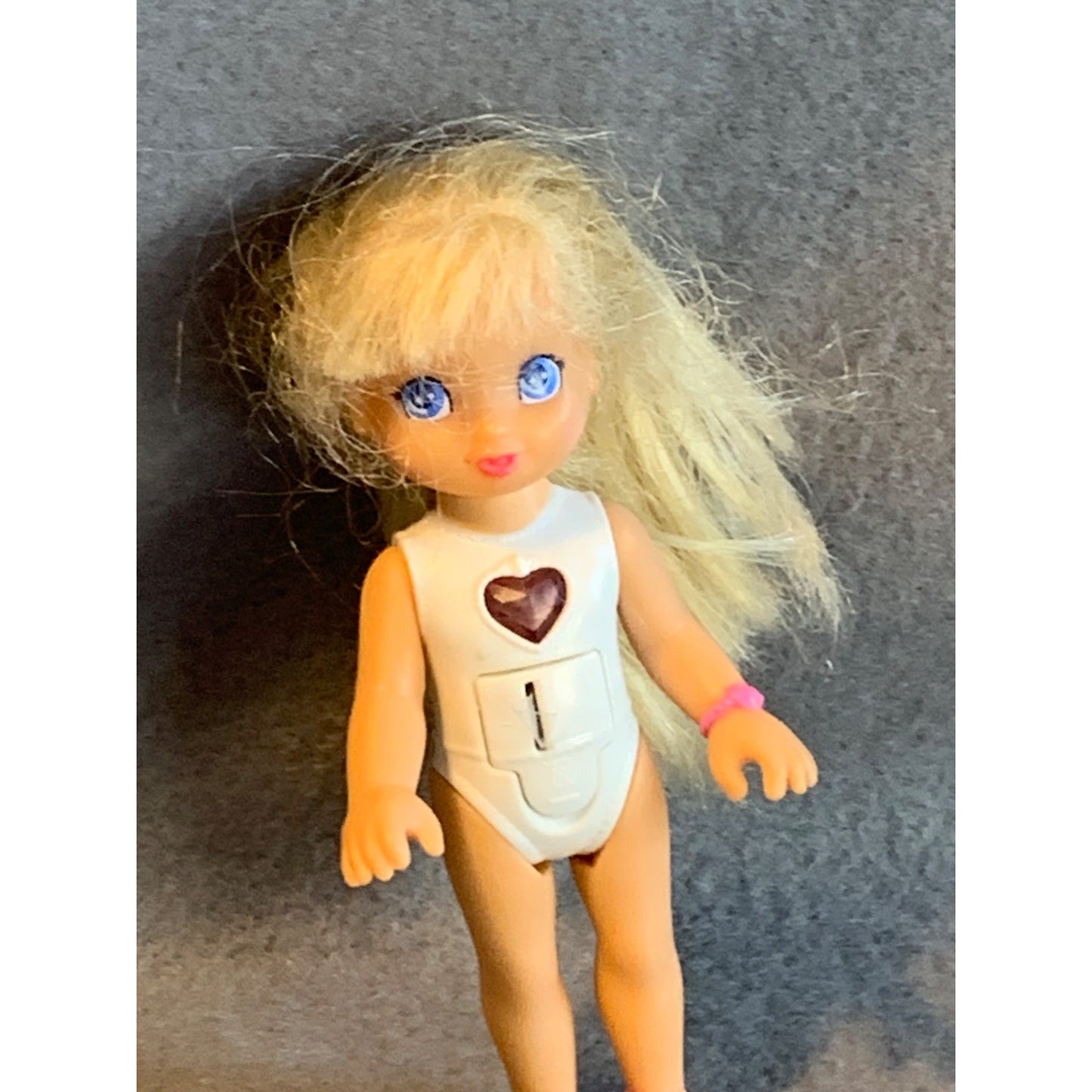 Vintage Zizzle Doll 2008 Blonde Hair Blue Eyes Pink Shoes 4 Inch