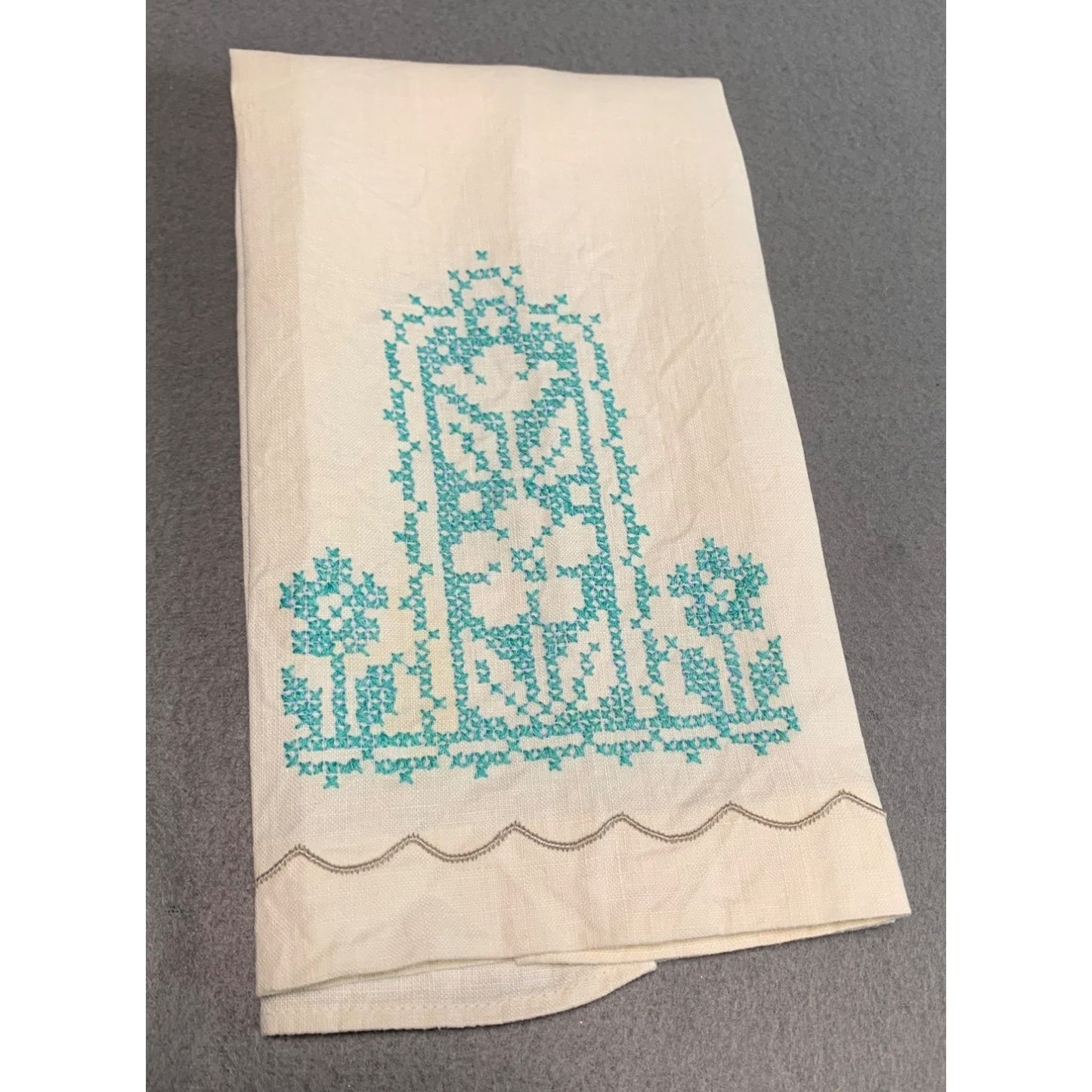 Vintage Embroidered Linen Tea Towel with Green Cross-Stitch Flowers & Scalloped Detail