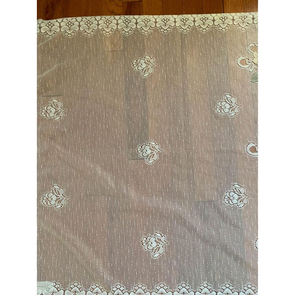 JC Penny White Lace Flower window curtain #6w