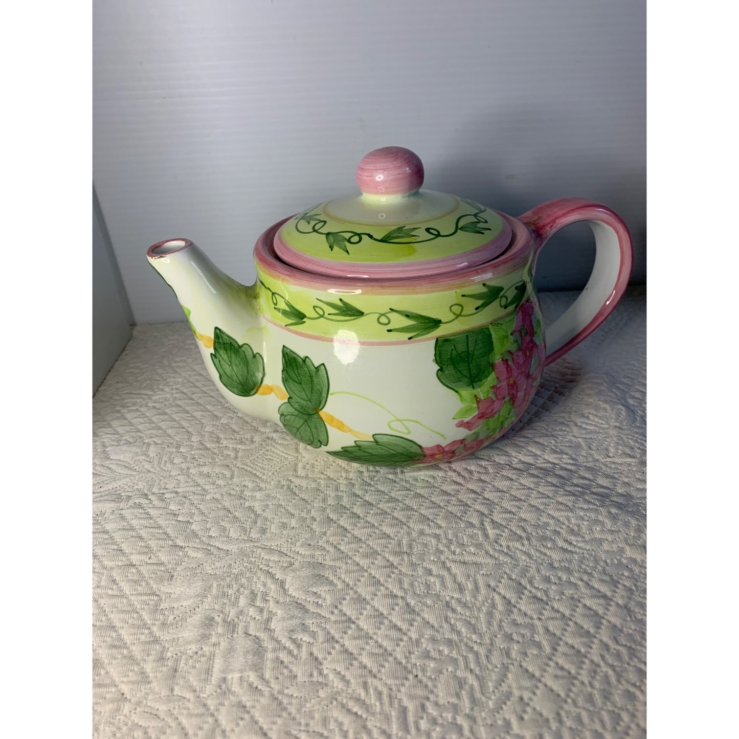 Pink Hydrangea flower teapot