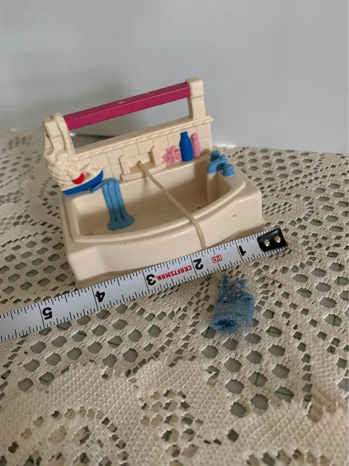 Fisher Price Loving Family Tub Dollhouse Furniture 1999