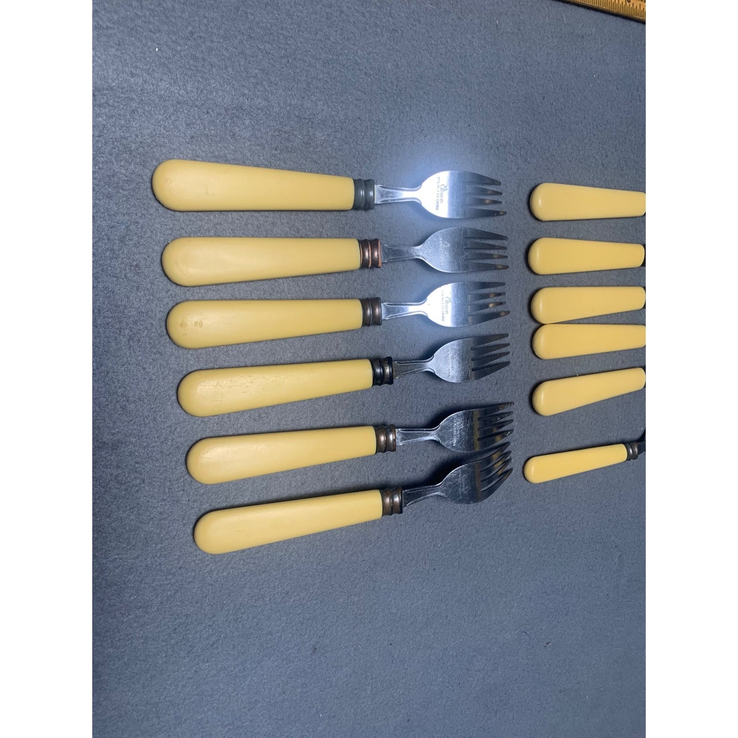 Vintage Gibson Yellow Handle Silverware Set 12-Piece Stainless Steel Flatware