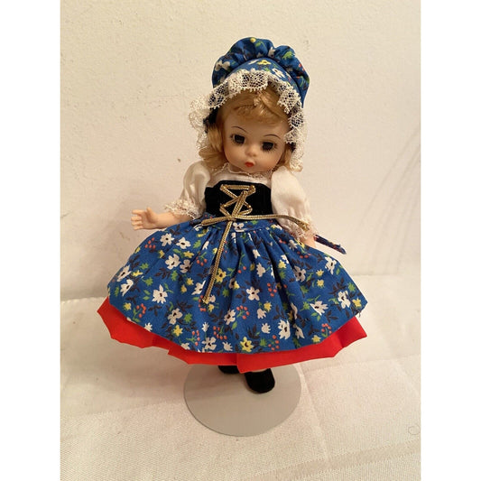 Vintage Madame Alexander Storyland Series Gretel 8"