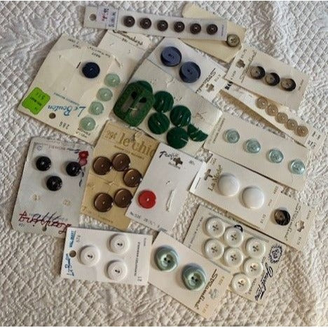 Vintage Sewing buttons on manufacturer cards set #9